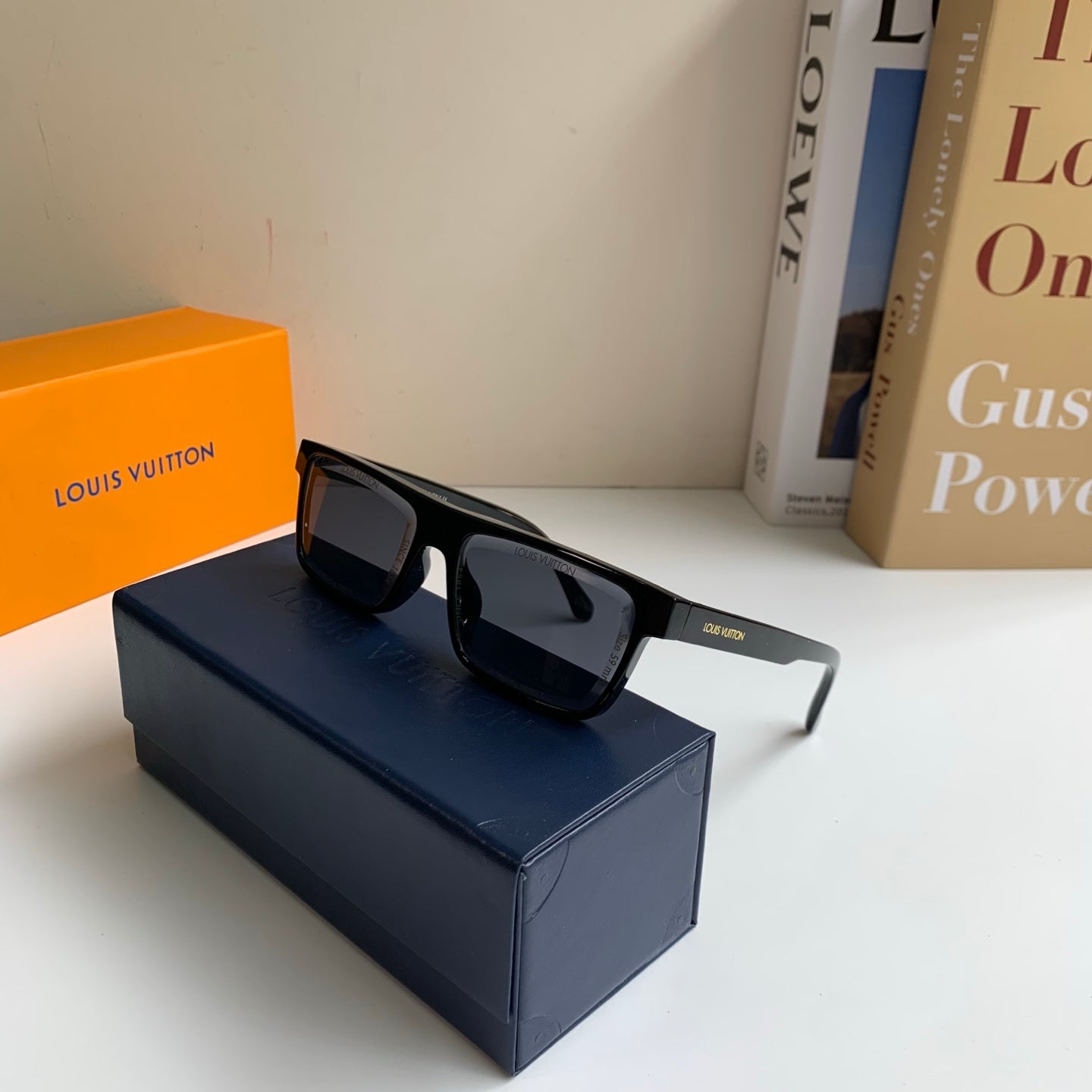 Louis Vuitton Square Gray Lens Sunglasses for Men & Women - 381861 - detail image 3