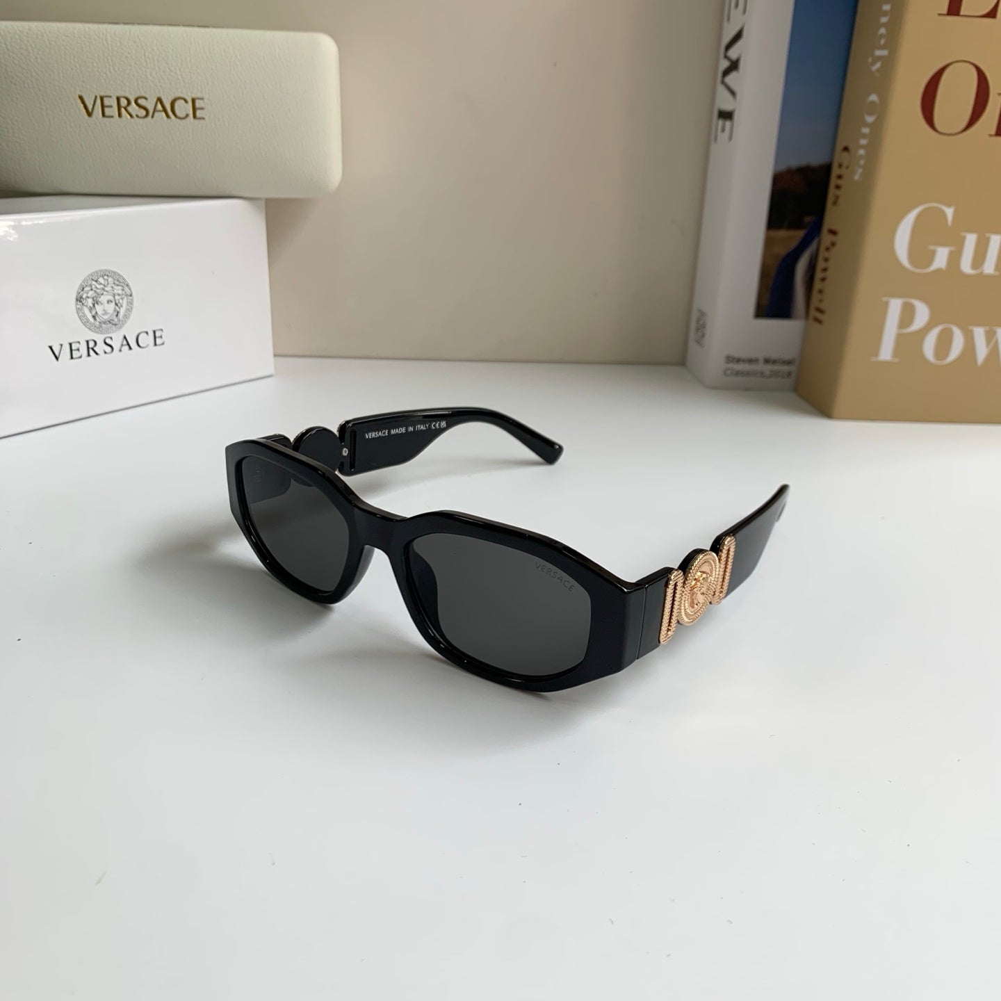 Versace Fashion Red Lens Sunglasses for Men & Women - detail image 2