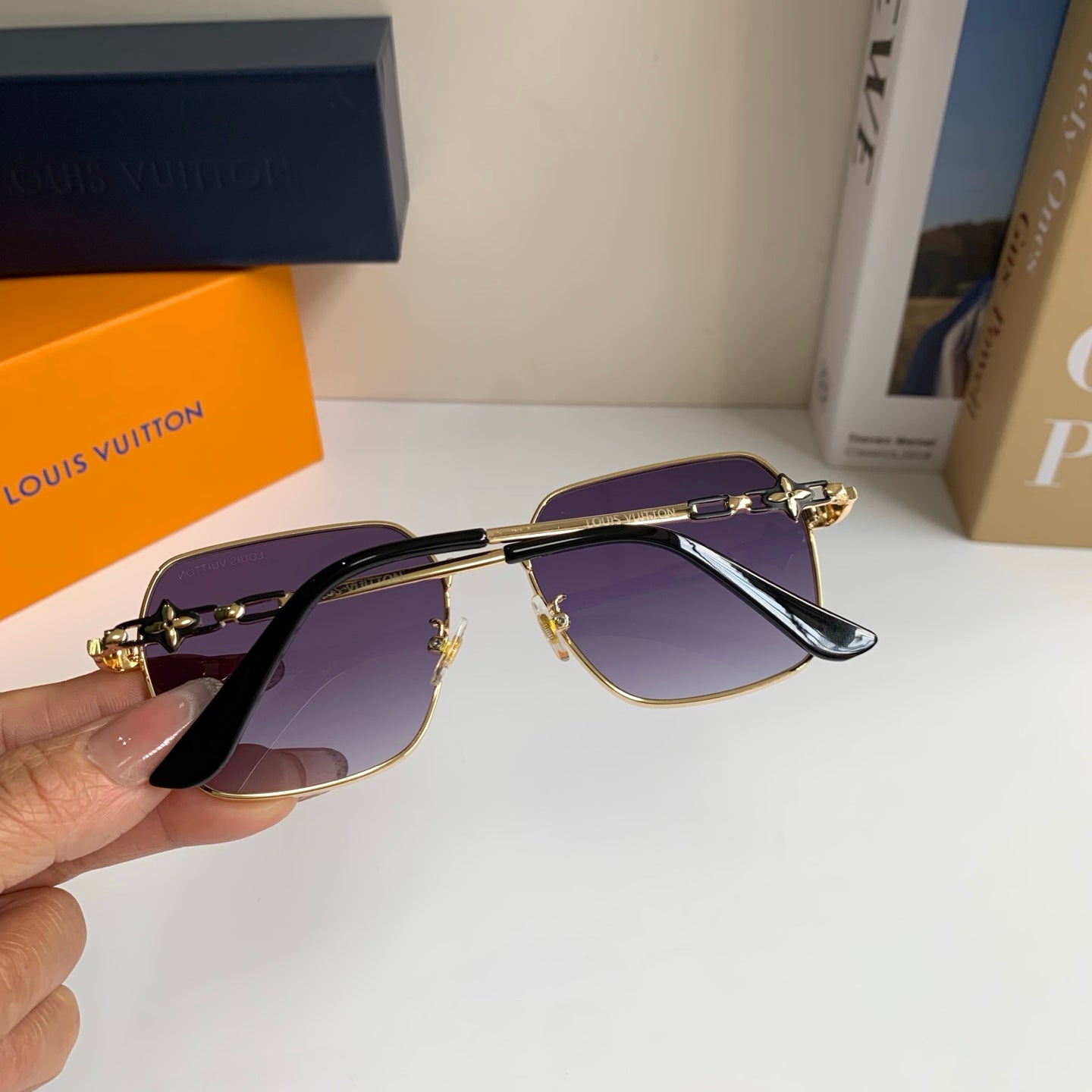 Louis Vuitton Metal Square Silver Lens Sunglasses for Men & Women - 398155 - detail image 8