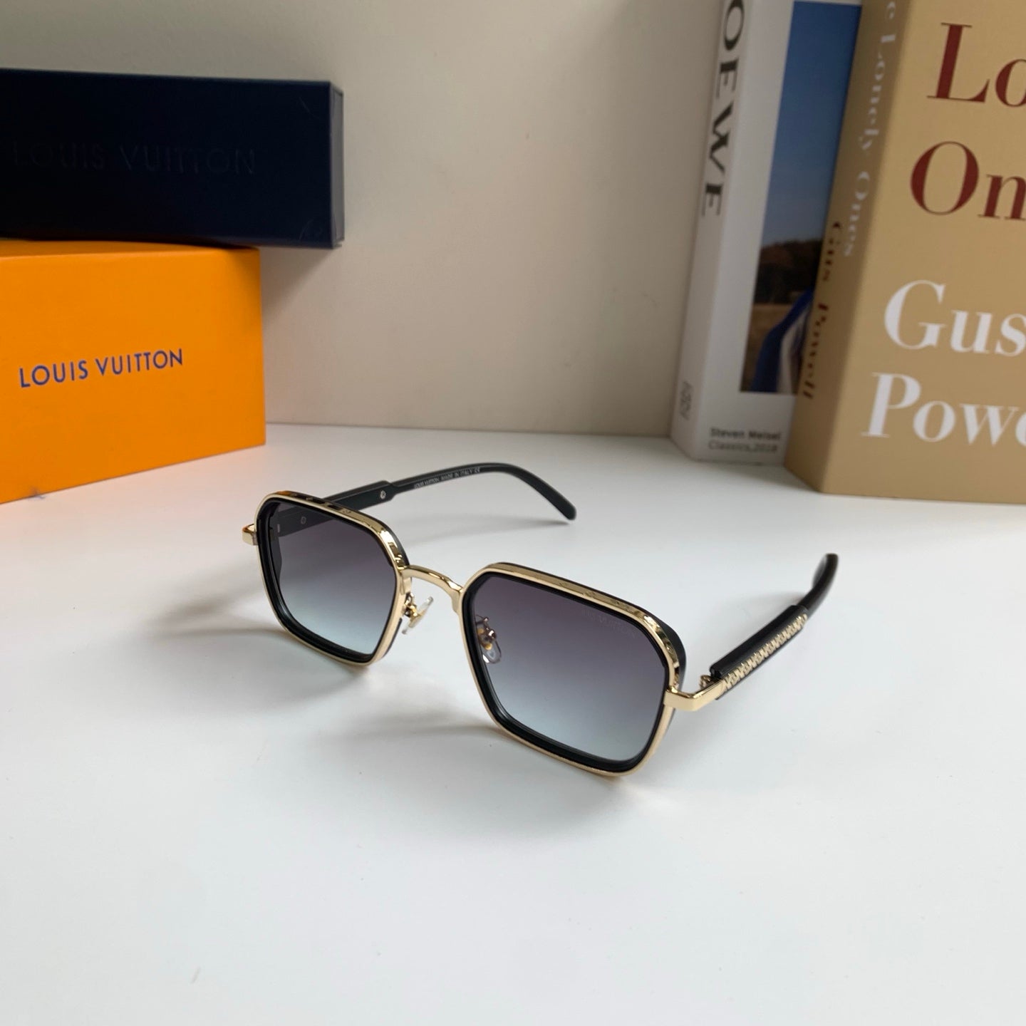Louis Vuitton Square Silver Lens Sunglasses for Men & Women - 357564 - detail image 2