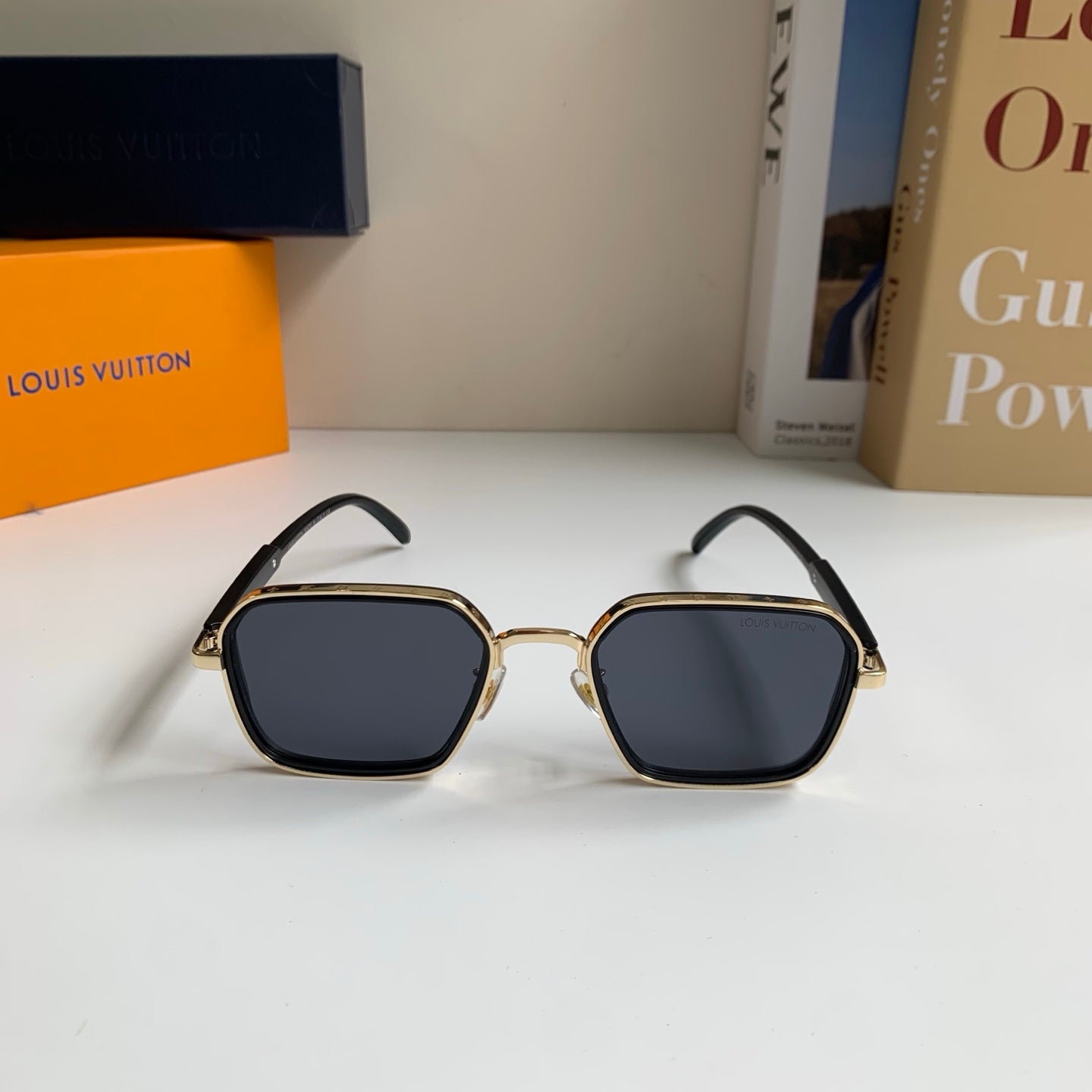 Louis Vuitton Square Silver Lens Sunglasses for Men & Women - 357565 - detail image 5