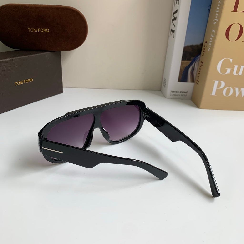Tom Ford Fashion Black Lens Sunglasses for Men & Women - 466310 - detail image 6