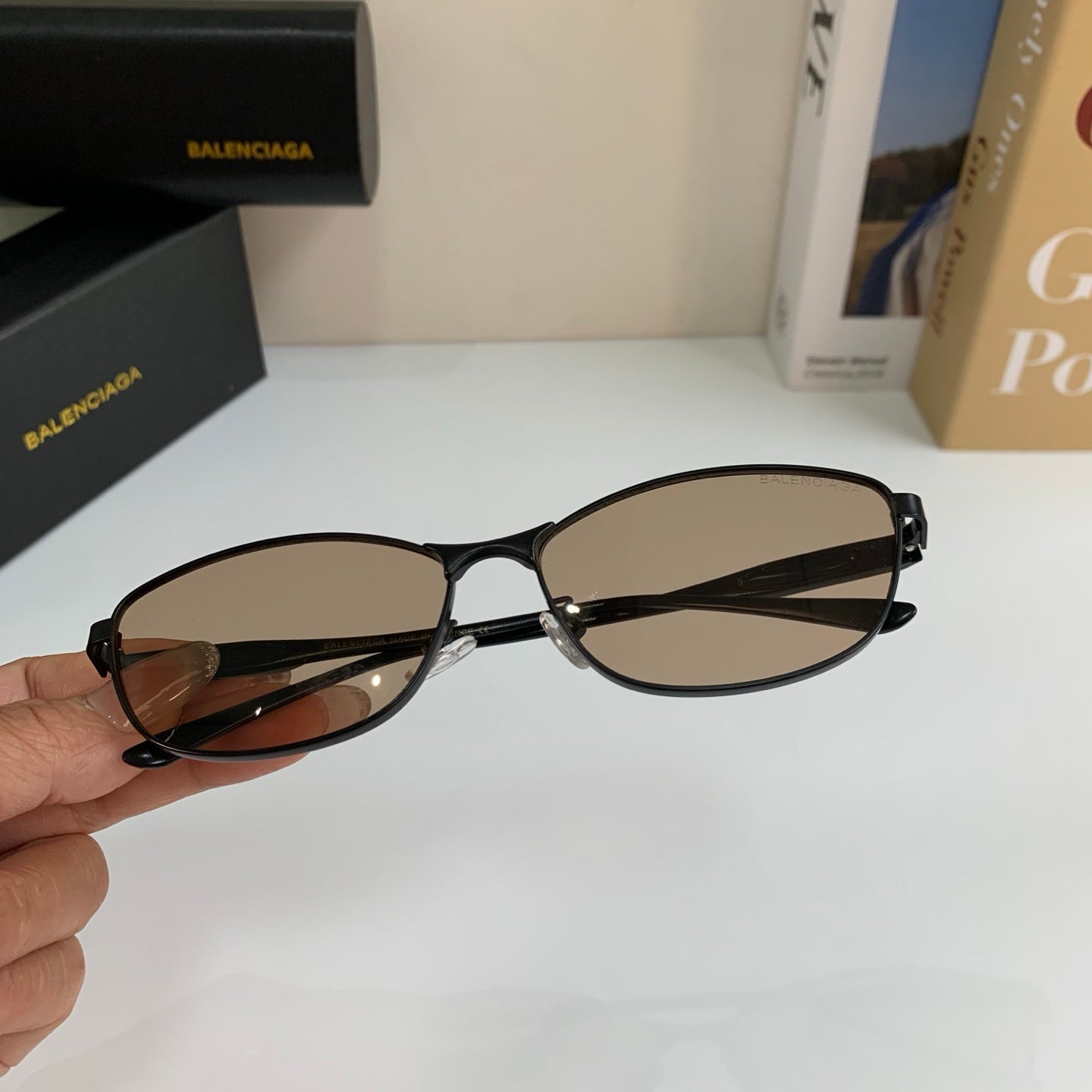 Balenciaga Fashion Silver Lens Sunglasses for Men & Women - 487532 - detail image 3