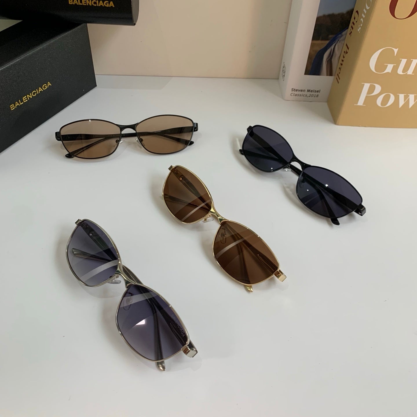 Balenciaga Fashion Silver Lens Sunglasses for Men & Women - 487532 - detail image 9