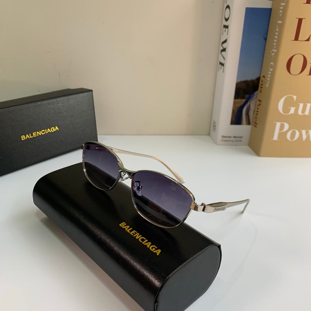 Balenciaga Fashion Silver Lens Sunglasses for Men & Women - 416096 - detail image 4