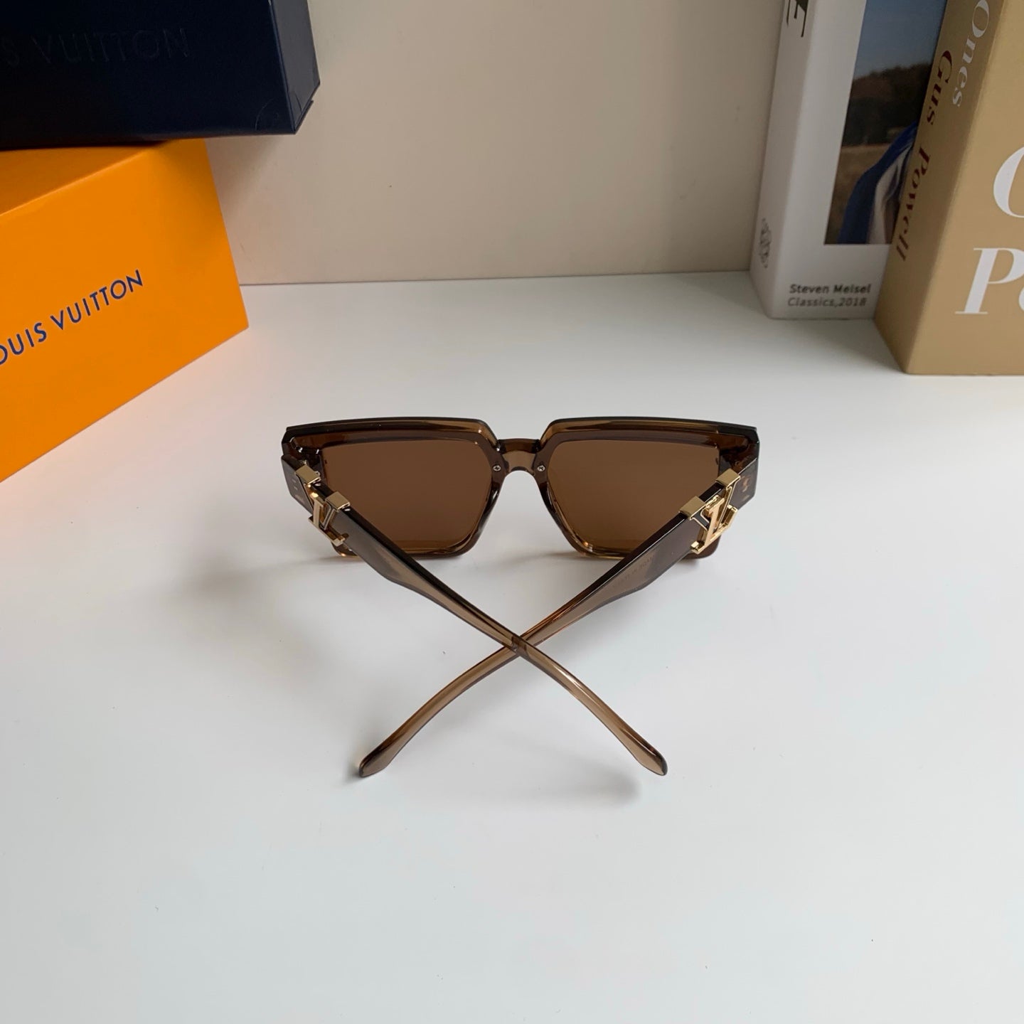 Louis Vuitton Square Brown Lens Sunglasses for Men & Women - 414939 - detail image 8