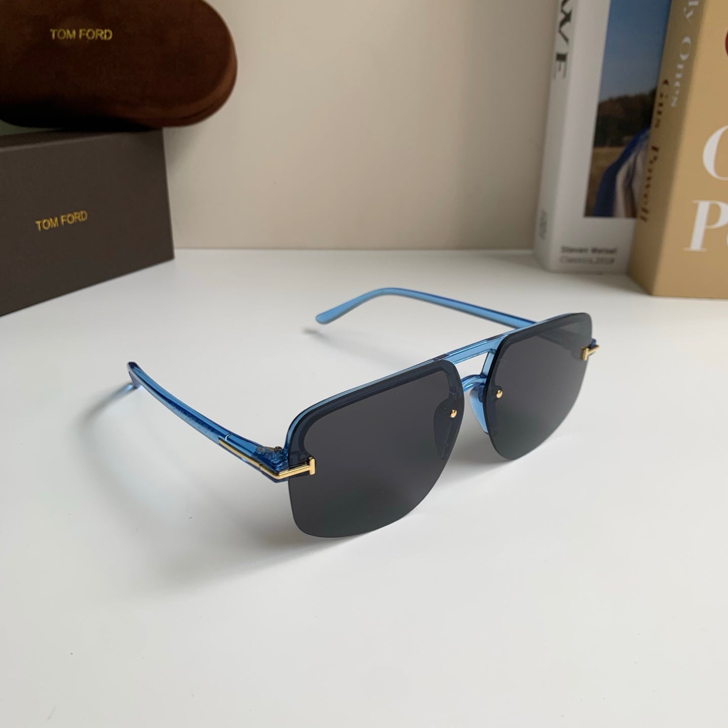 Tom Ford Fashion Silver Lens Sunglasses for Men & Women - 358840