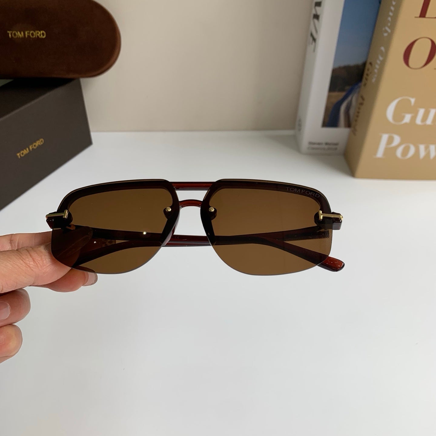 Tom Ford Fashion Black Lens Sunglasses for Men & Women - 449912 - detail image 4