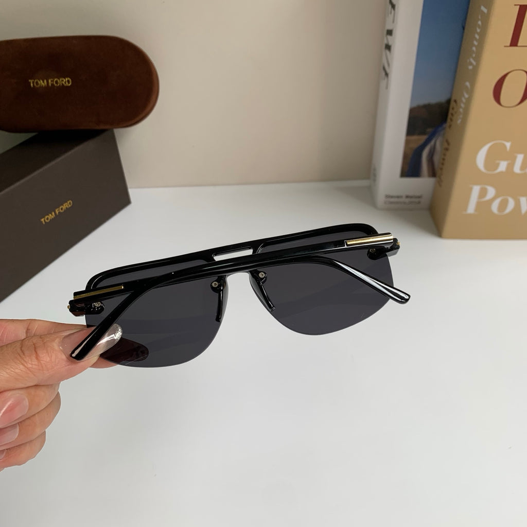 Tom Ford Fashion Silver Lens Sunglasses for Men & Women - 449913 - detail image 8