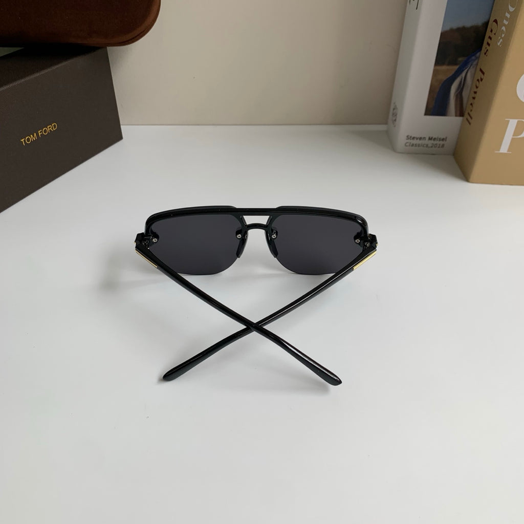 Tom Ford Fashion Silver Lens Sunglasses for Men & Women - 358842 - detail image 7