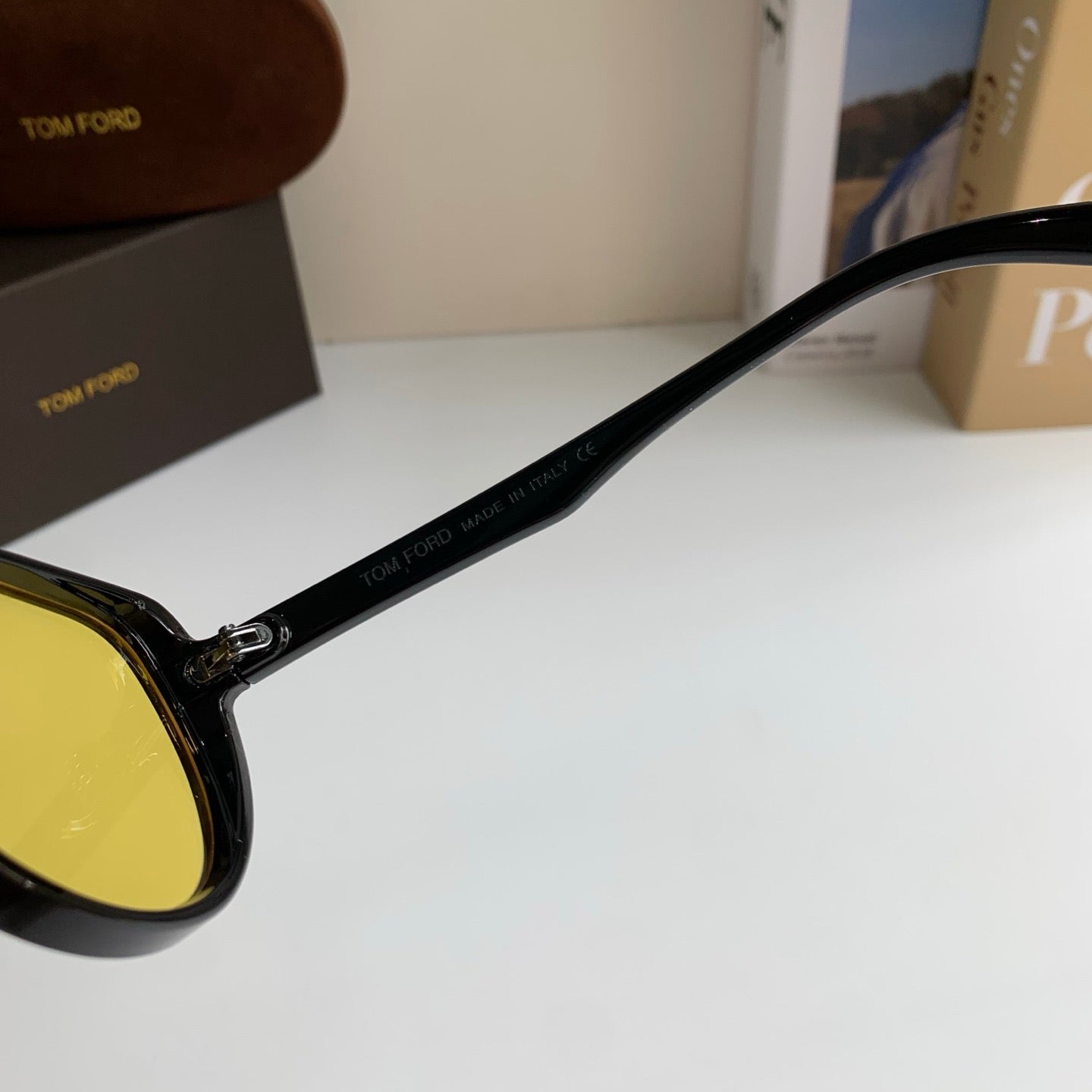 Tom Ford Fashion Gold Lens Sunglasses for Men & Women - 449914 - detail image 6
