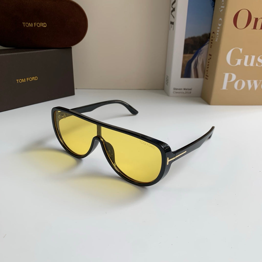 Tom Ford Fashion Gold Lens Sunglasses for Men & Women - 449914 - detail image 2