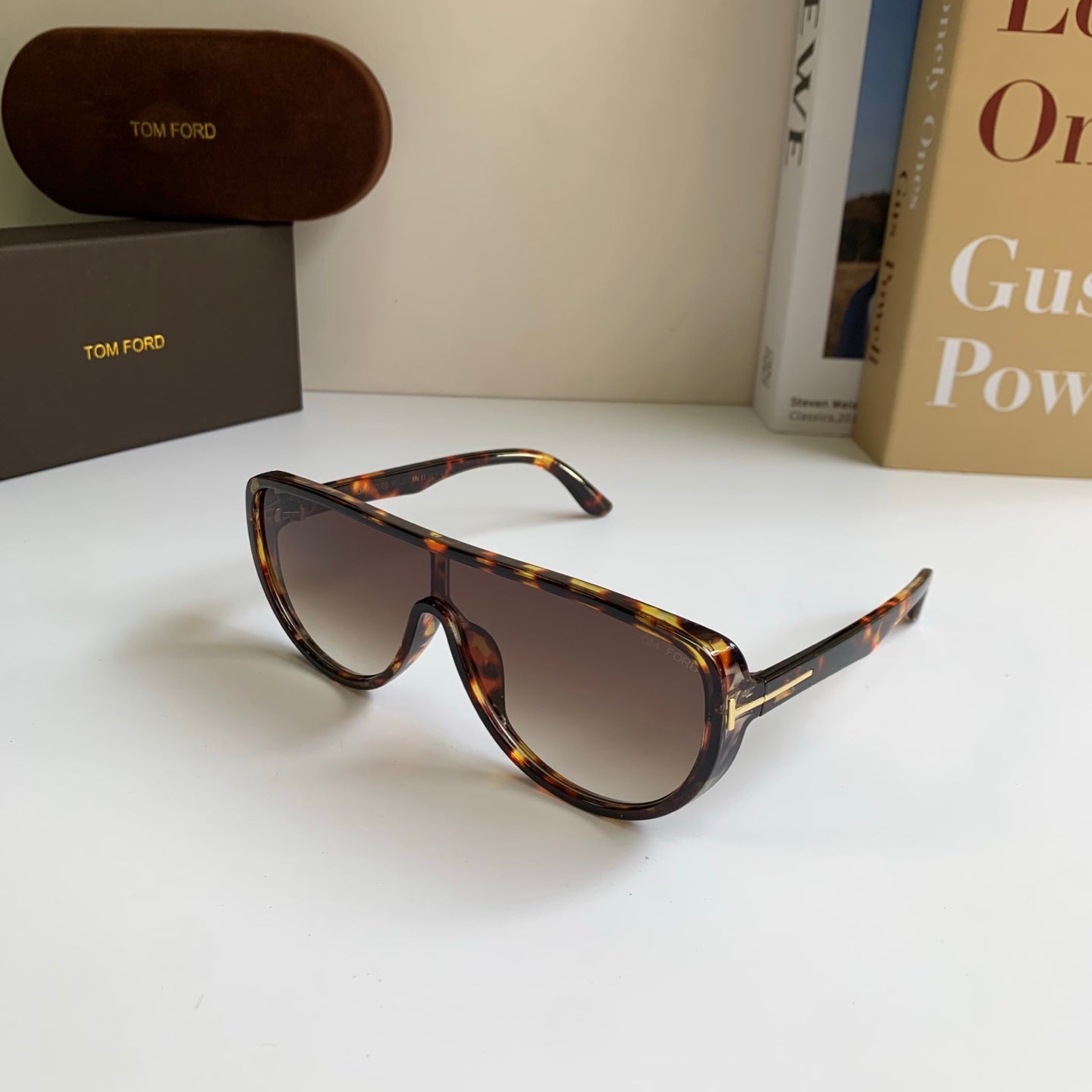 Tom Ford Fashion Black Lens Sunglasses for Men & Women - 449915 - detail image 2