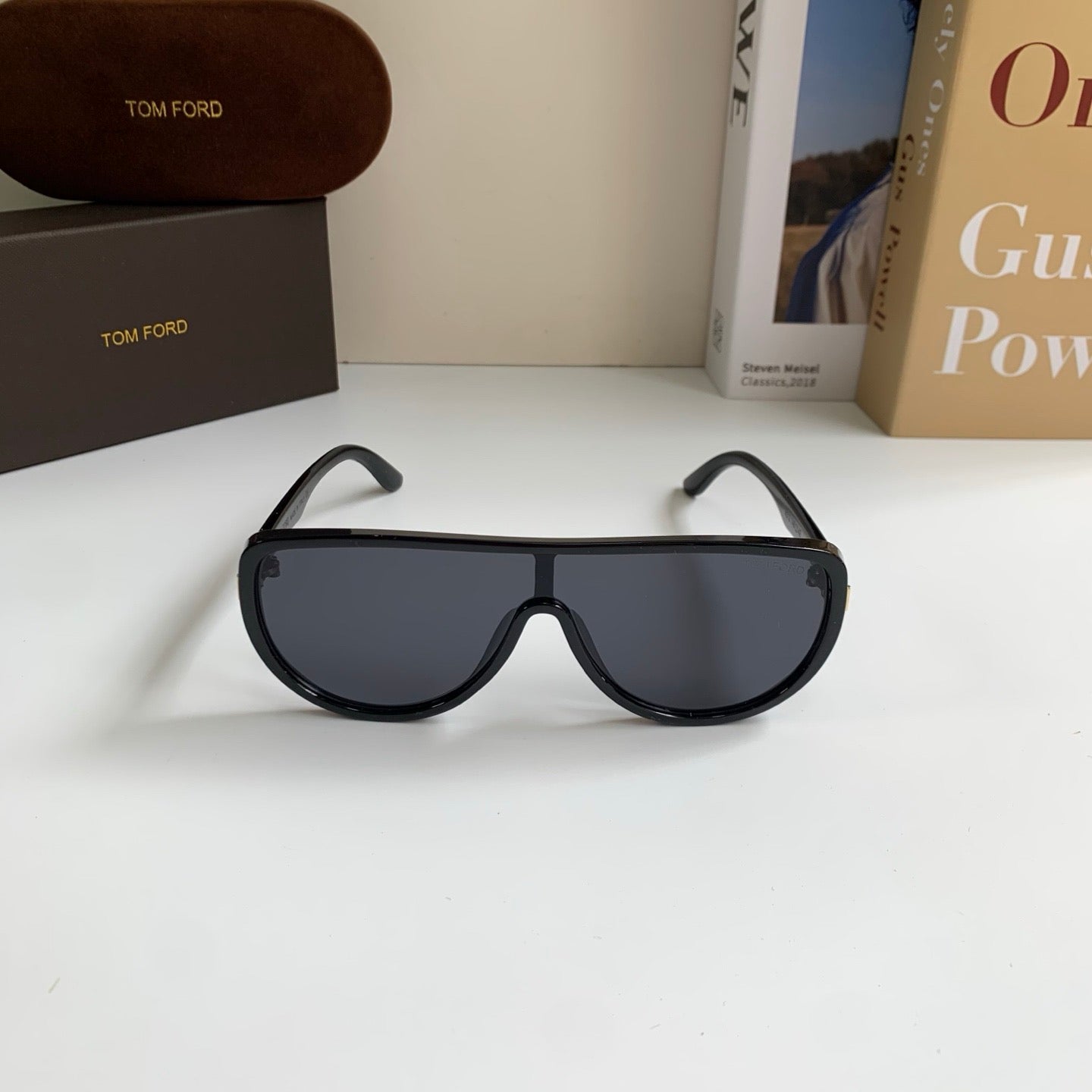 Tom Ford Fashion Black Lens Sunglasses for Men & Women - 449916 - detail image 5