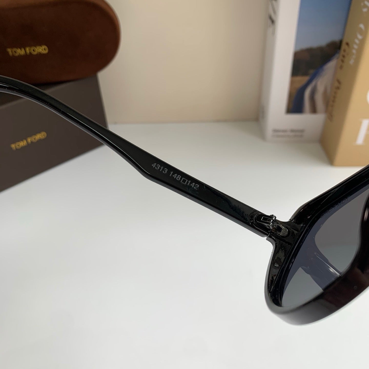 Tom Ford Fashion Black Lens Sunglasses for Men & Women - 449916 - detail image 6