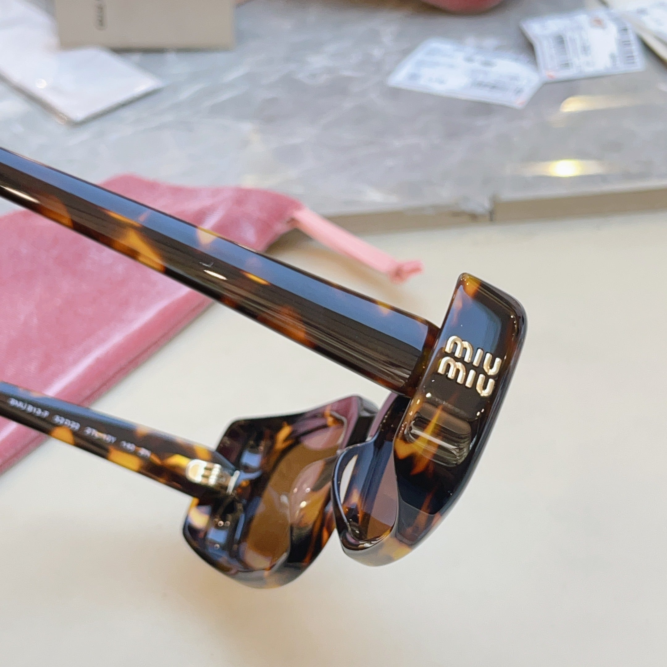 Miu Miu B13-F Fashion Brown Lens Sunglasses for Men & Women - 487656 - detail image 8