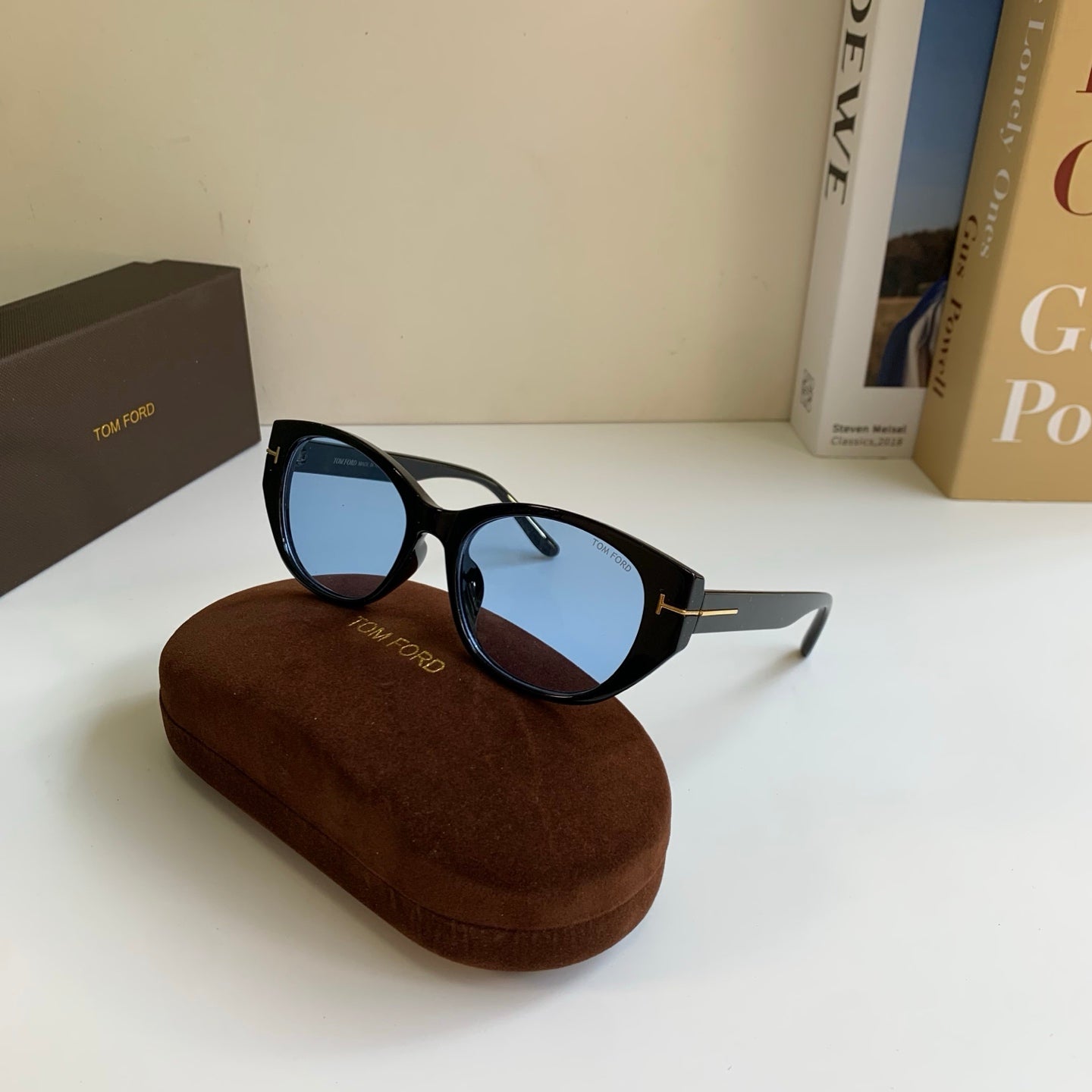 Tom Ford Fashion Blue Lens Sunglasses for Men & Women - 372558 - detail image 5