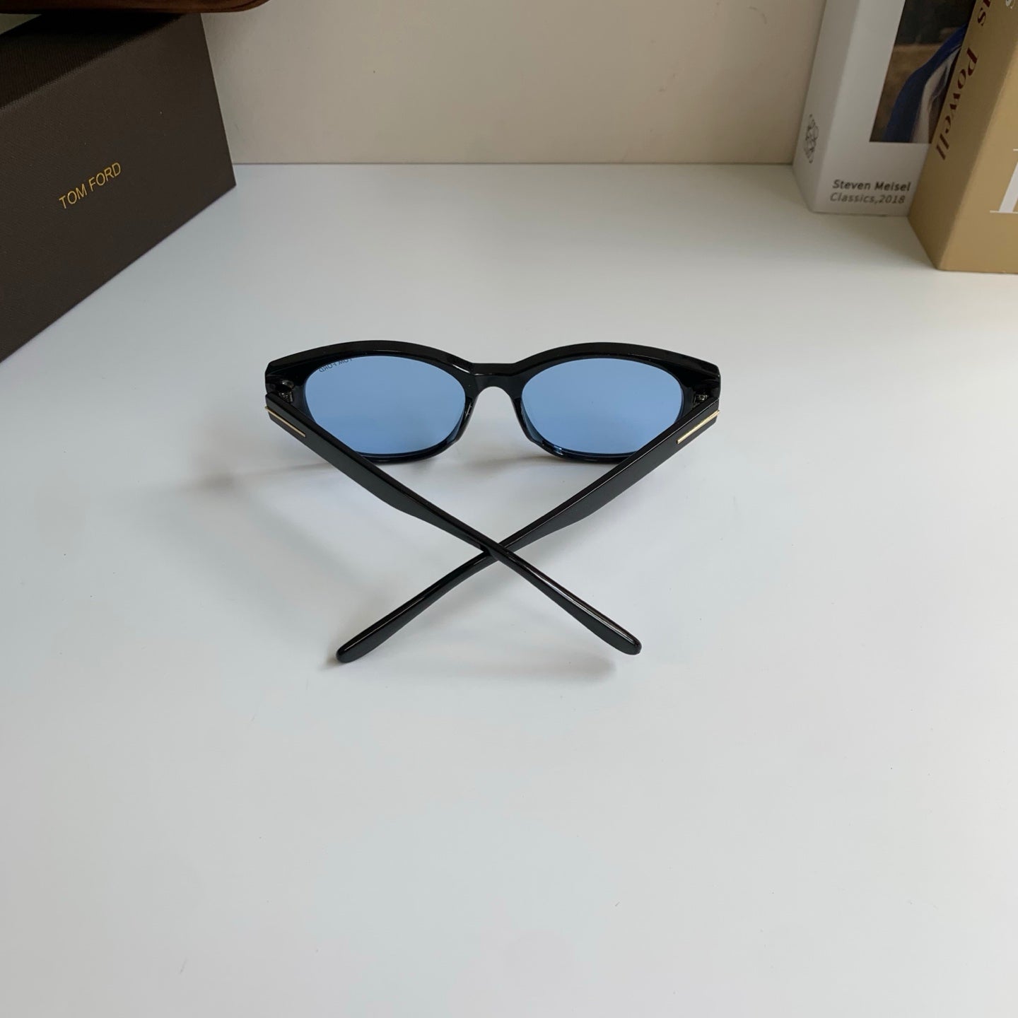 Tom Ford Fashion Blue Lens Sunglasses for Men & Women - 449945 - detail image 8