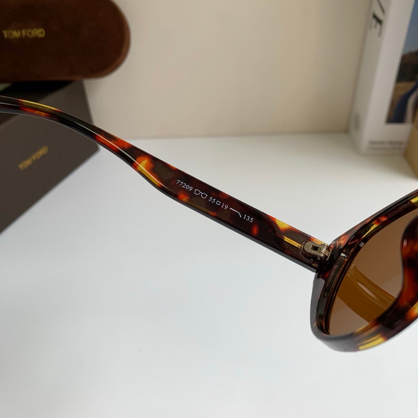 Tom Ford Fashion Black Lens Sunglasses for Men & Women - 449946 - detail image 8