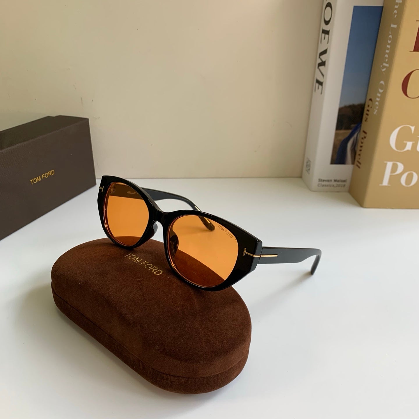 Tom Ford Fashion Orange Lens Sunglasses for Men & Women - 449948 - detail image 5