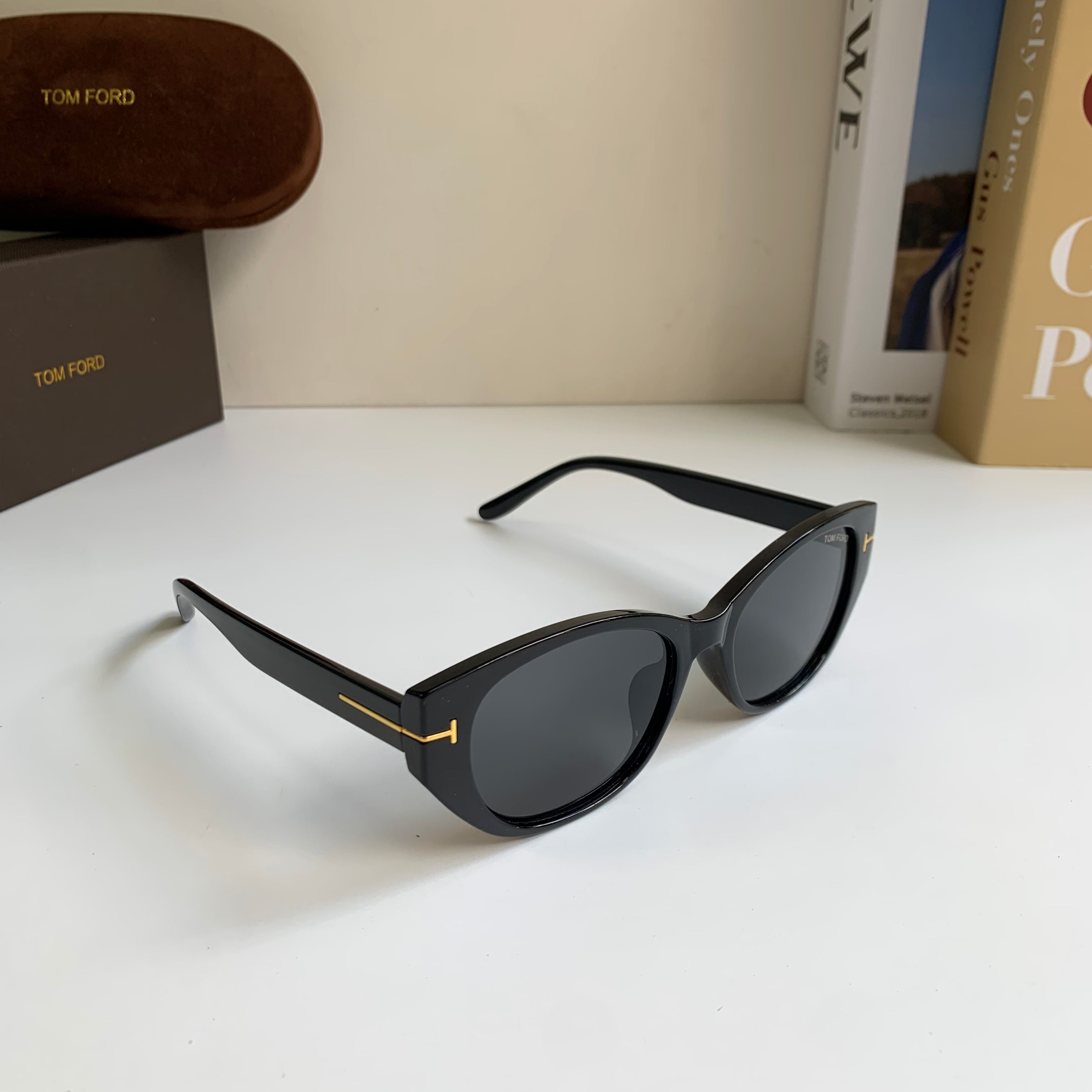 Tom Ford Fashion Black Lens Sunglasses for Men & Women - 449949