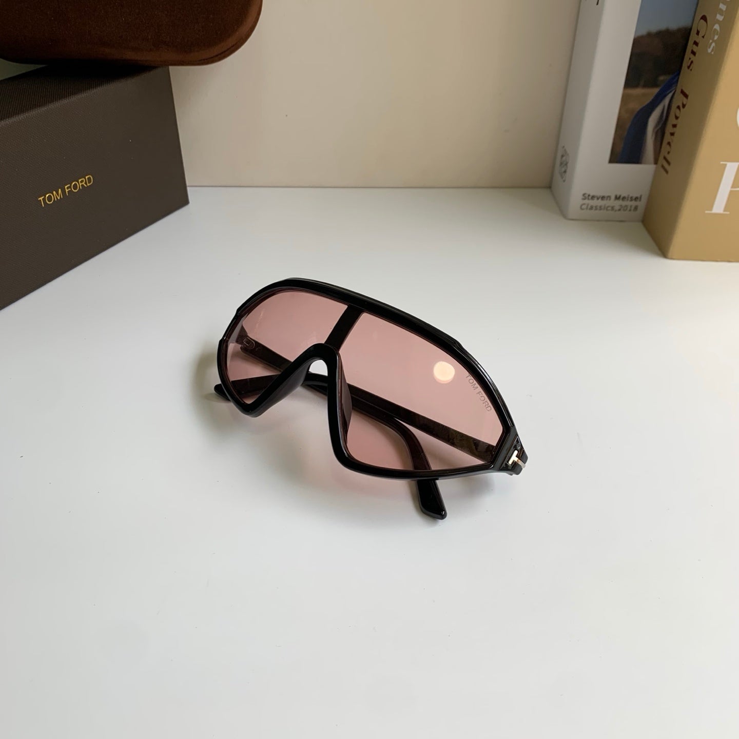 Tom Ford Fashion Silver Lens Sunglasses for Men & Women - 466289 - detail image 4