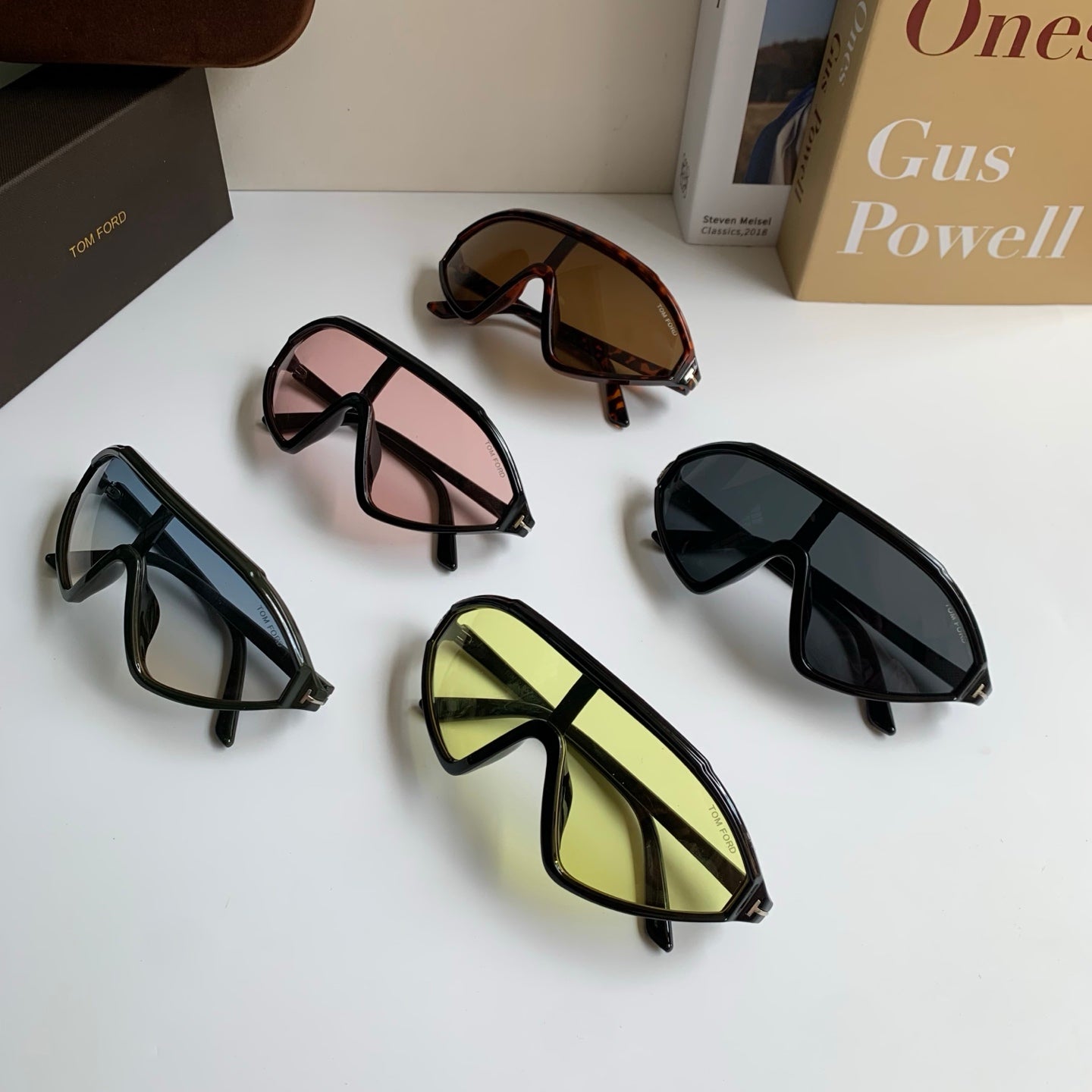 Tom Ford Fashion Silver Lens Sunglasses for Men & Women - 372566 - detail image 9