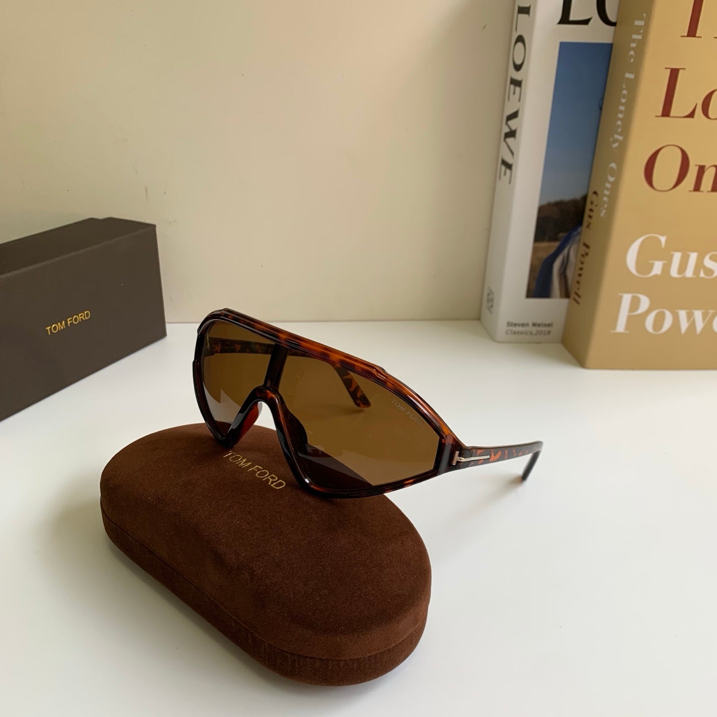 Tom Ford Fashion Black Lens Sunglasses for Men & Women - 372564 - detail image 4