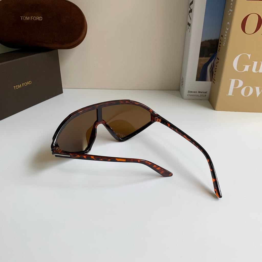 Tom Ford Fashion Black Lens Sunglasses for Men & Women - 466290 - detail image 6