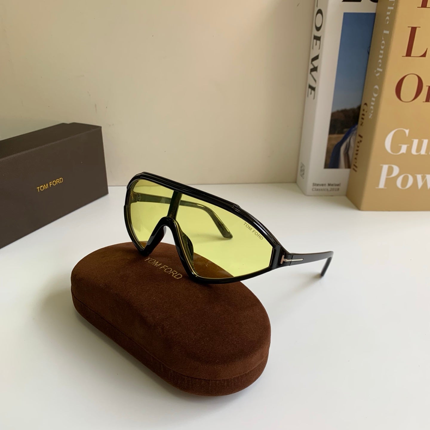 Tom Ford Fashion Gold Lens Sunglasses for Men & Women - 466291 - detail image 5