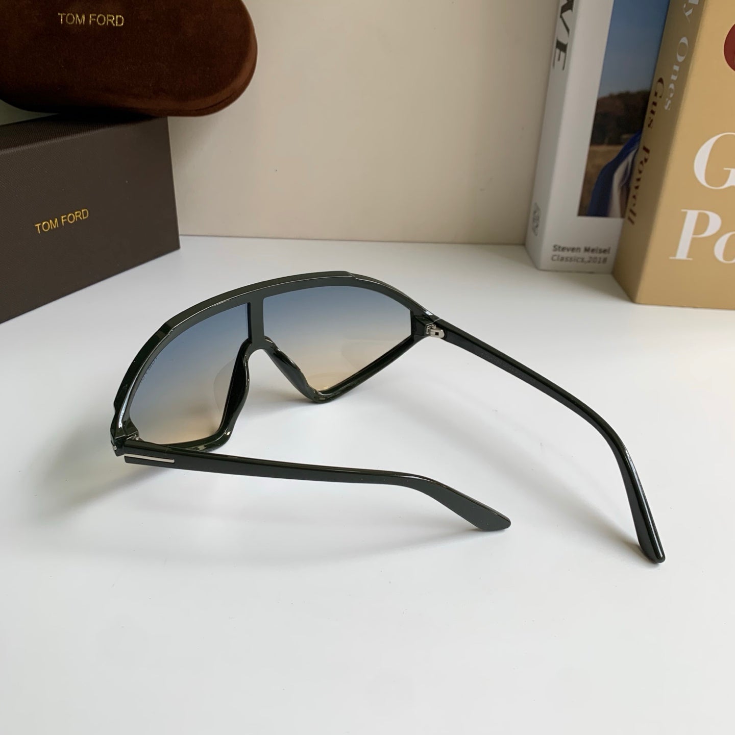 Tom Ford Fashion Silver Lens Sunglasses for Men & Women - 466292 - detail image 7