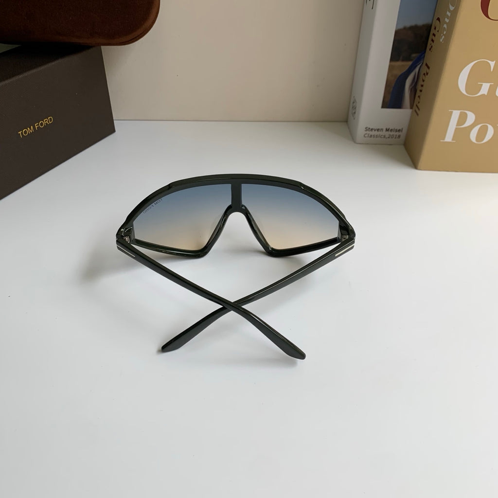 Tom Ford Fashion Silver Lens Sunglasses for Men & Women - 466292 - detail image 8