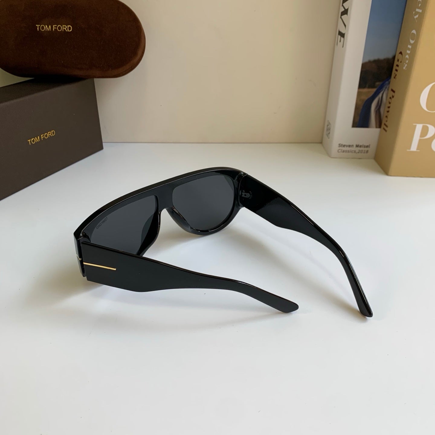 Tom Ford Fashion Black Lens Sunglasses for Men & Women - 466299 - detail image 7