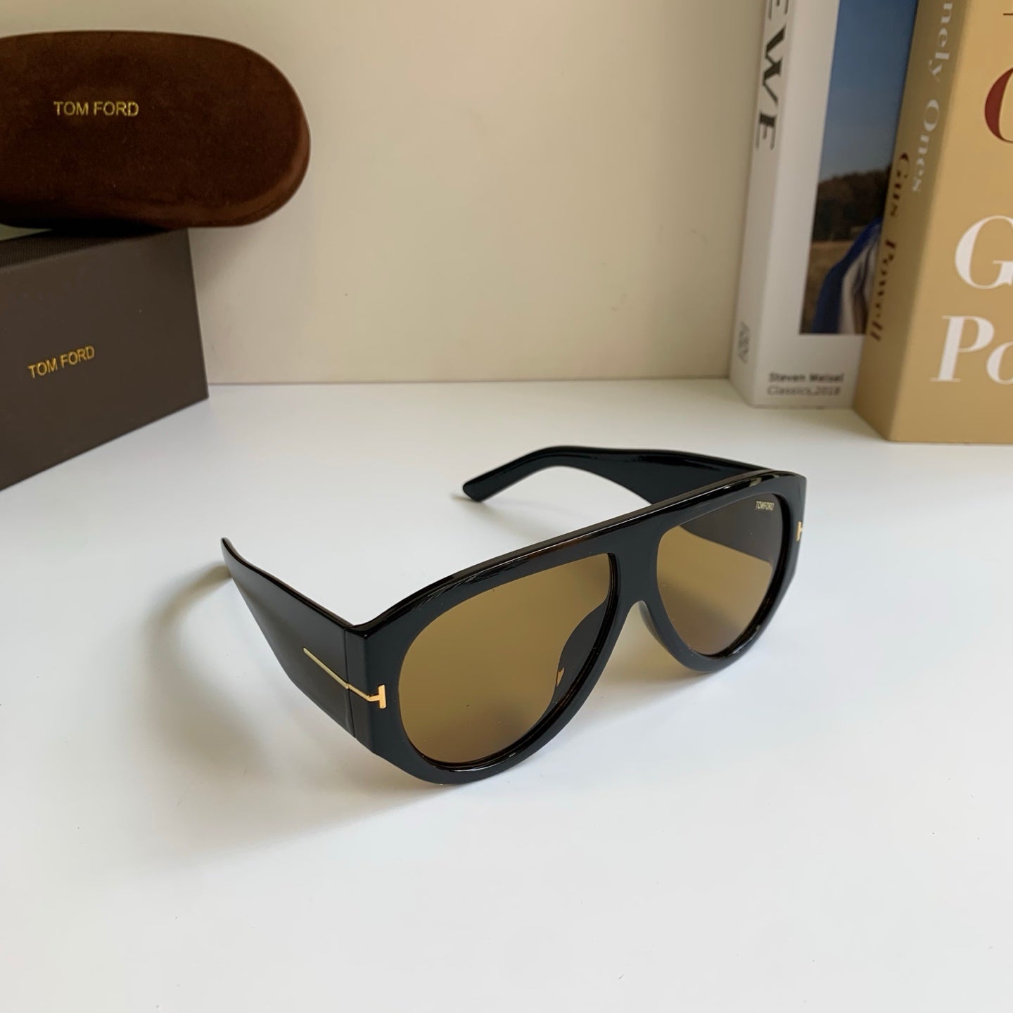 Tom Ford Fashion Brown Lens Sunglasses for Men & Women - 466298
