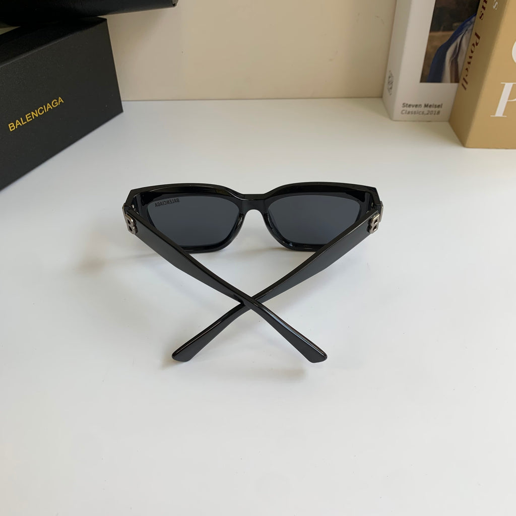 Balenciaga Square Black Lens Sunglasses for Men & Women - 466010 - detail image 7