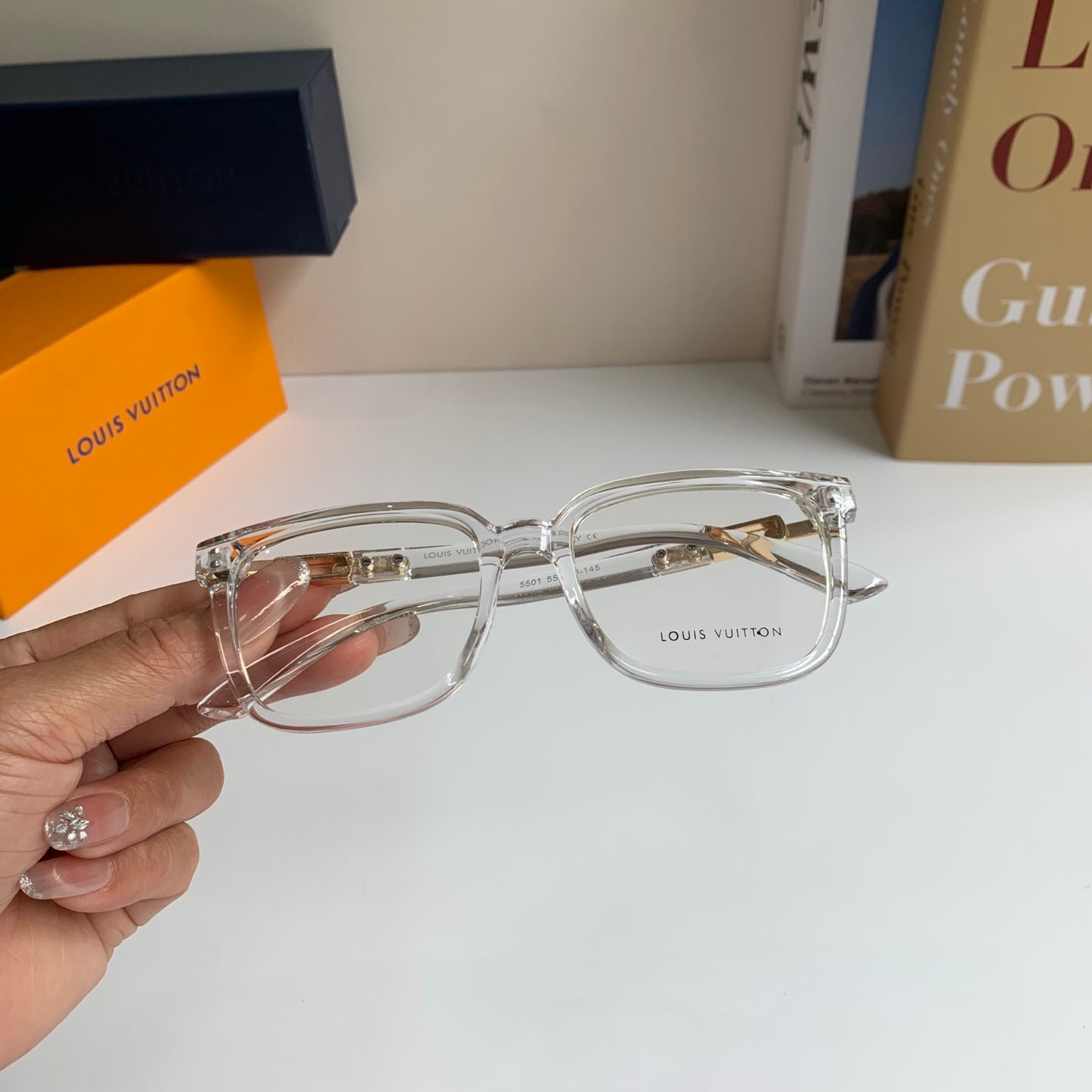 Louis Vuitton Square Silver Lens Sunglasses for Men & Women - 414887 - detail image 3