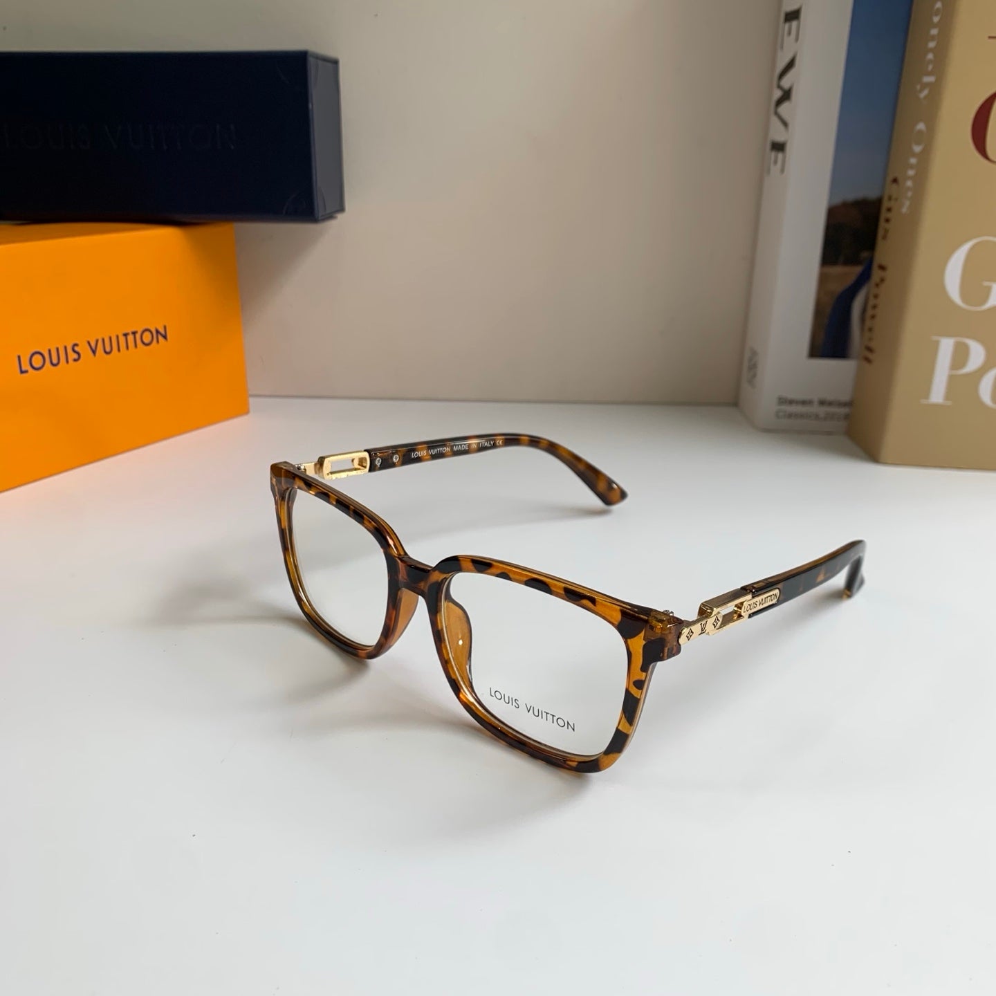 Louis Vuitton Square Brown Lens Sunglasses for Men & Women - 414889 - detail image 2