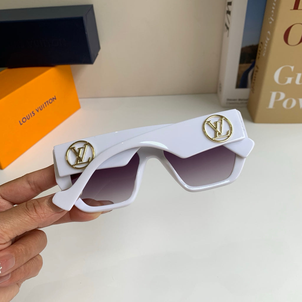 Louis Vuitton Square Silver Lens Sunglasses for Men & Women - 414891 - detail image 9