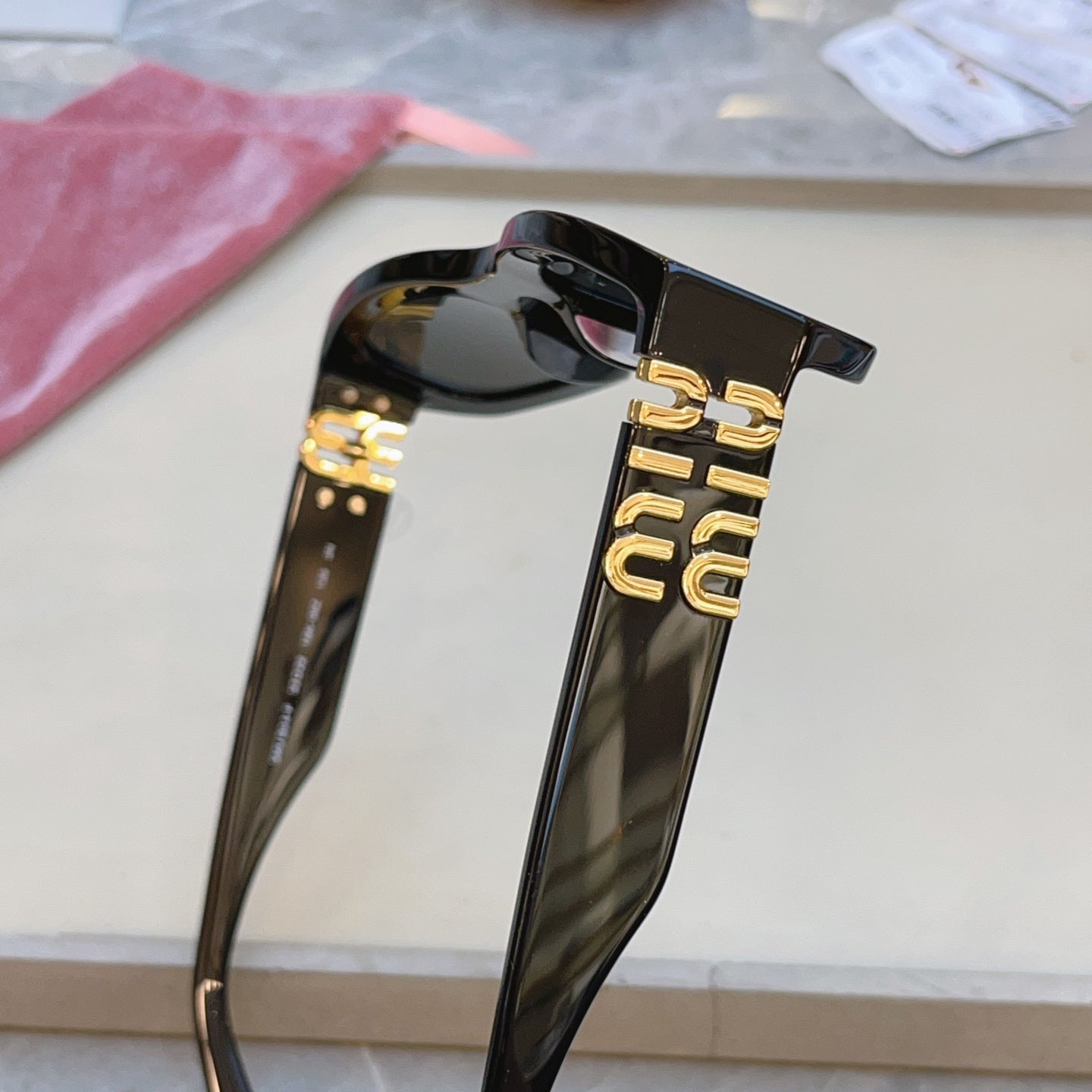 Miu Miu B04-F Fashion Black Lens Sunglasses for Men & Women - 432613 - detail image 5