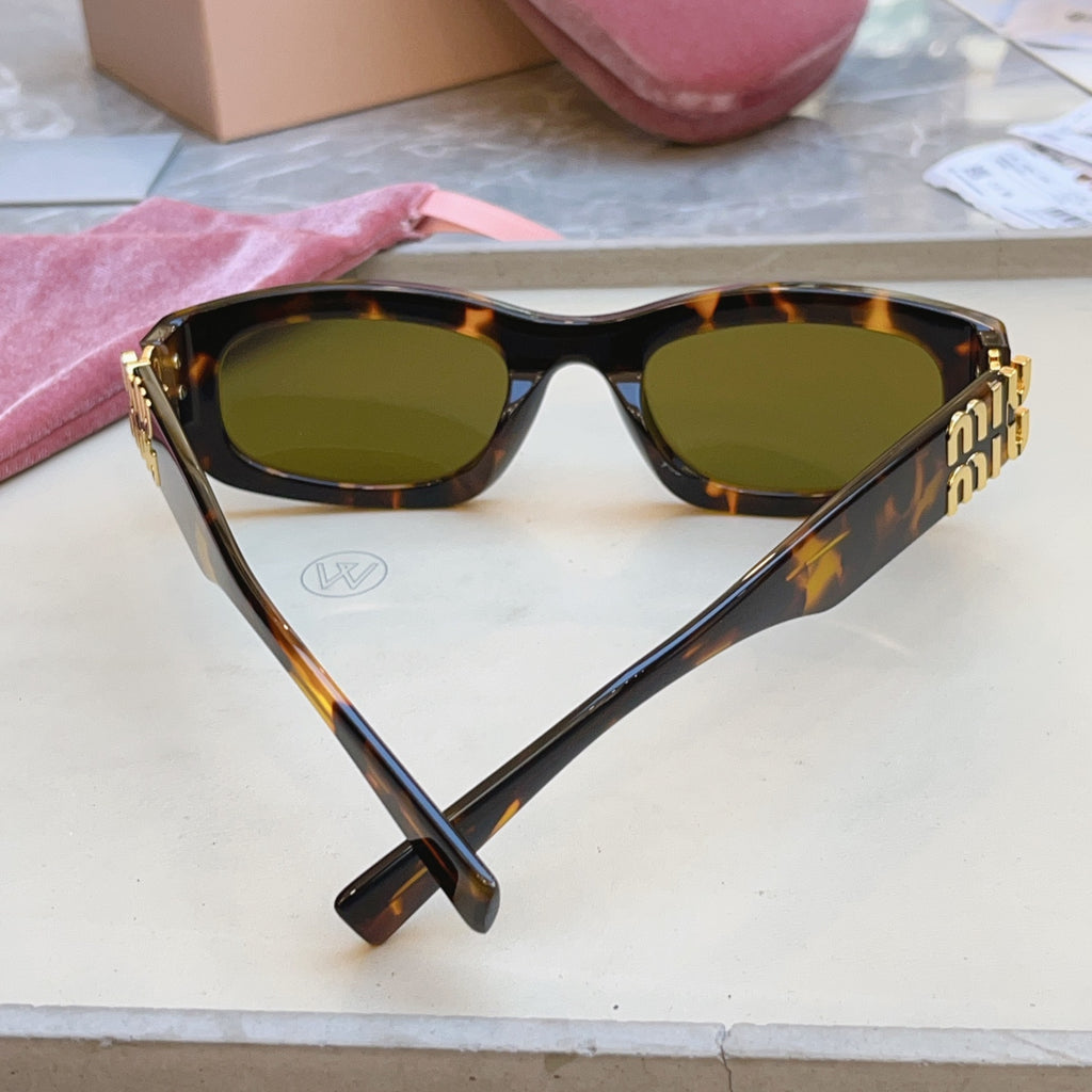 Miu Miu B04-F Fashion Black Lens Sunglasses for Men & Women - detail image 6