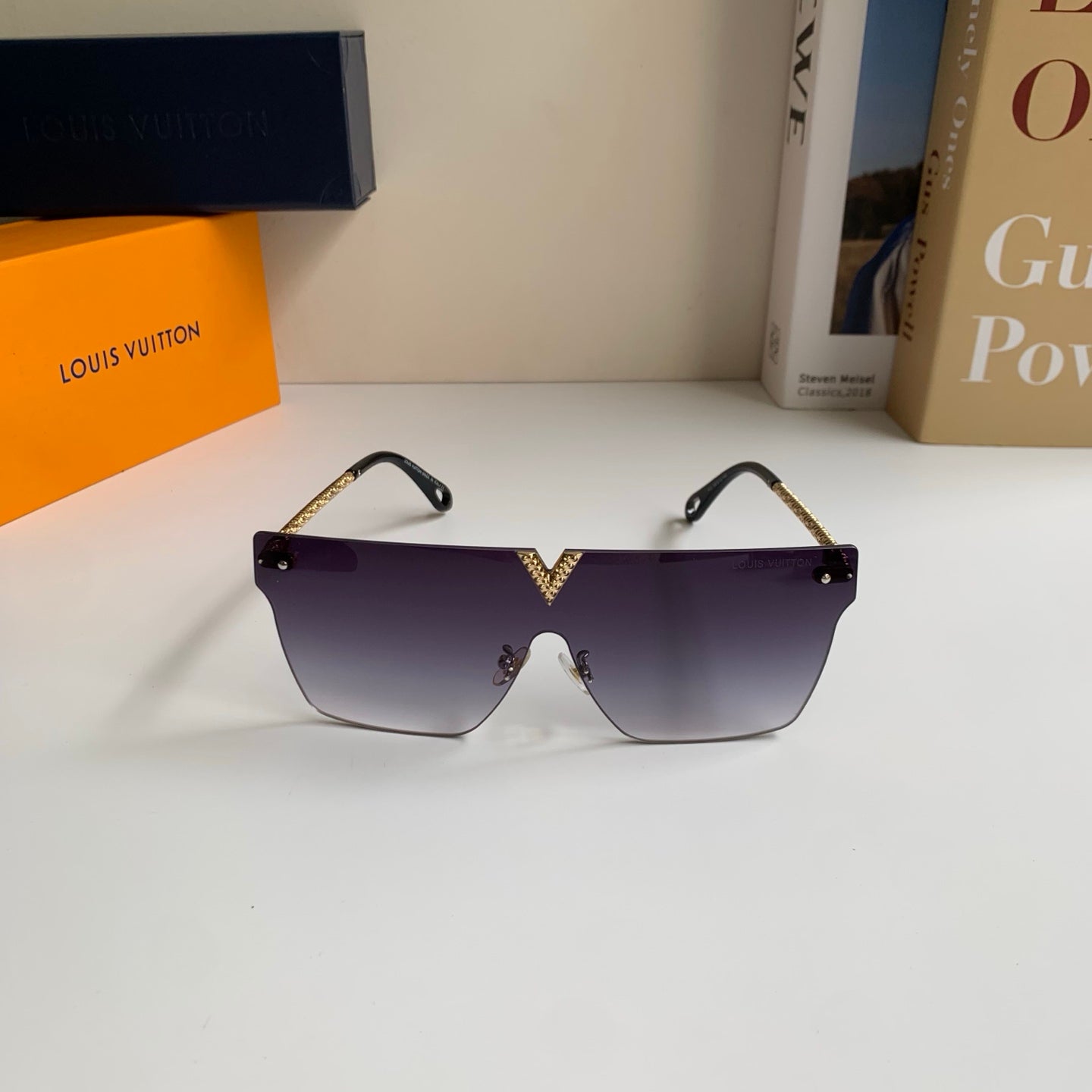 Louis Vuitton Square Silver Lens Sunglasses for Men & Women - 371372 - detail image 3