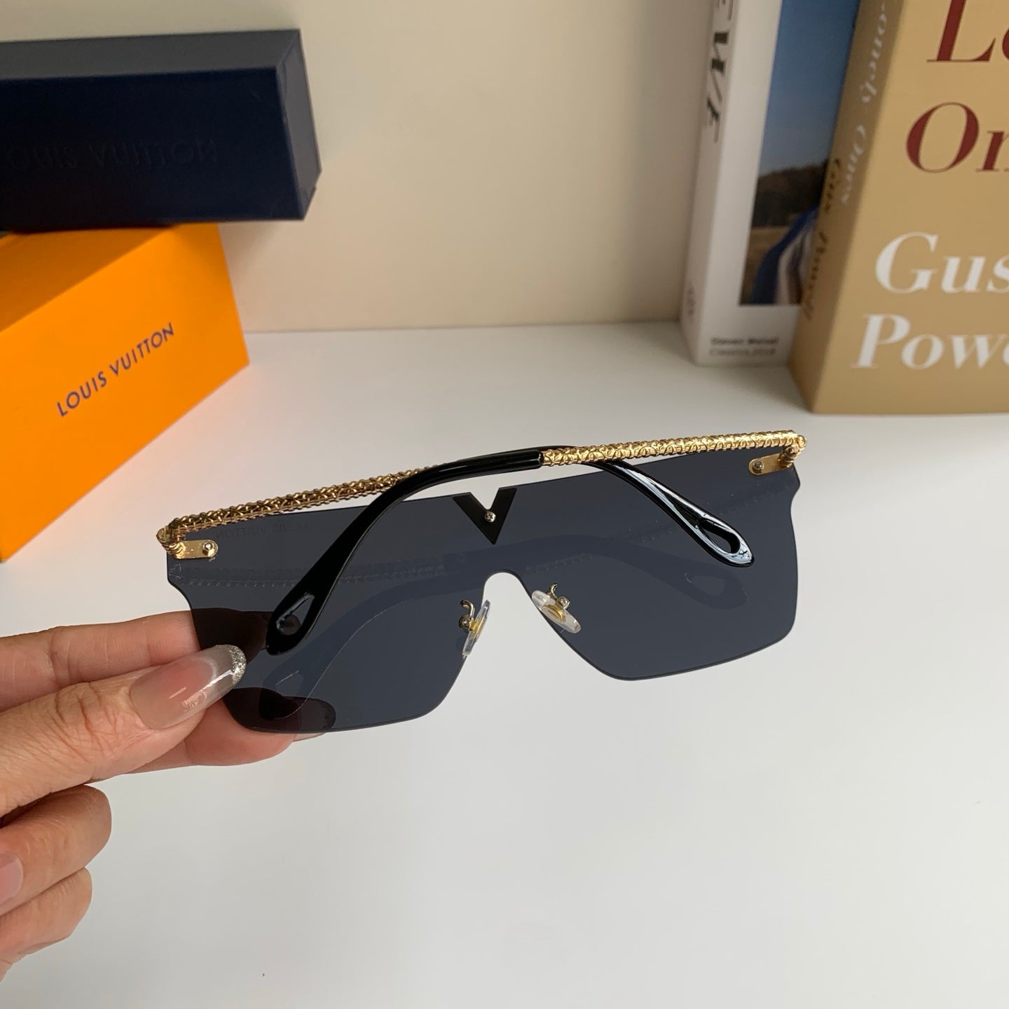 Louis Vuitton Square Silver Lens Sunglasses for Men & Women - 371374 - detail image 8