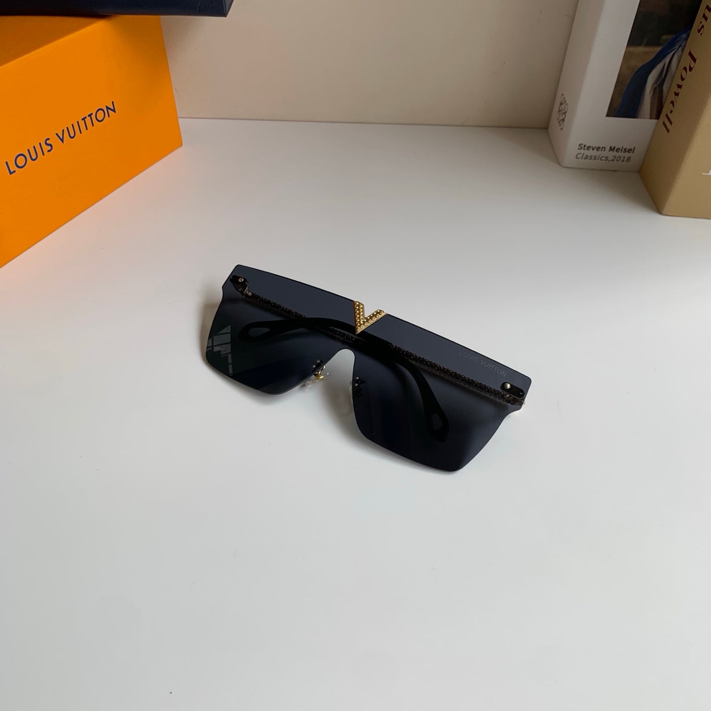 Louis Vuitton Square Silver Lens Sunglasses for Men & Women - 371374 - detail image 4