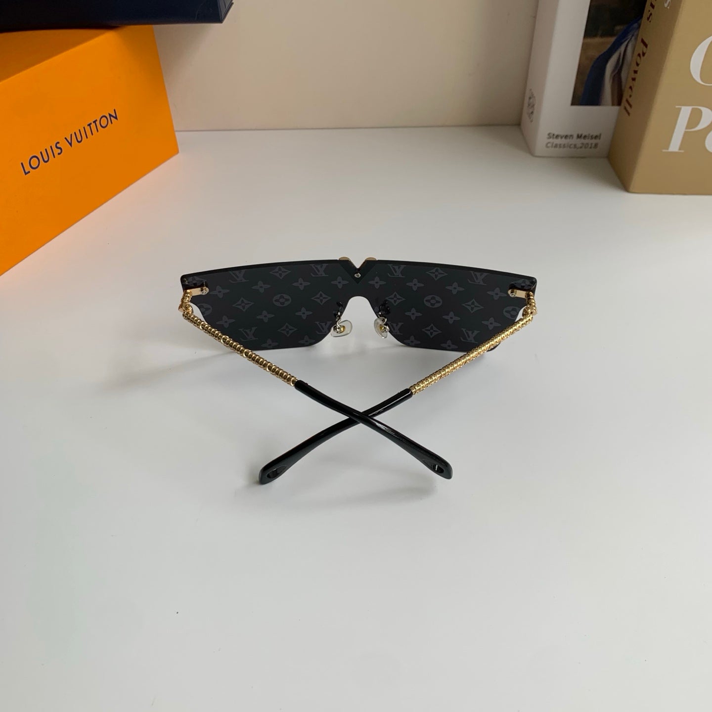 Louis Vuitton Square Silver Lens Sunglasses for Men & Women - 371375 - detail image 6