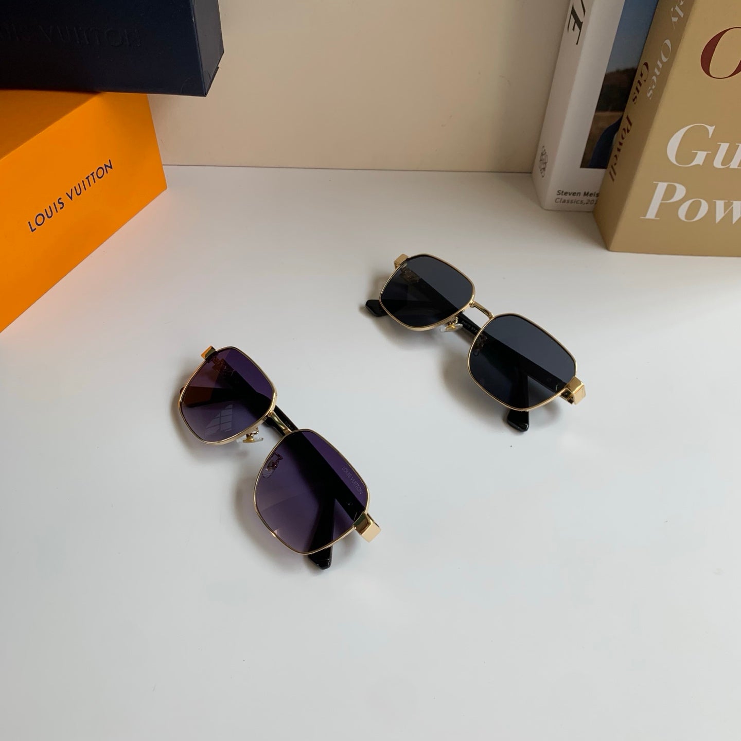 Louis Vuitton Metal Square Silver Lens Sunglasses for Men & Women - 381767 - detail image 9