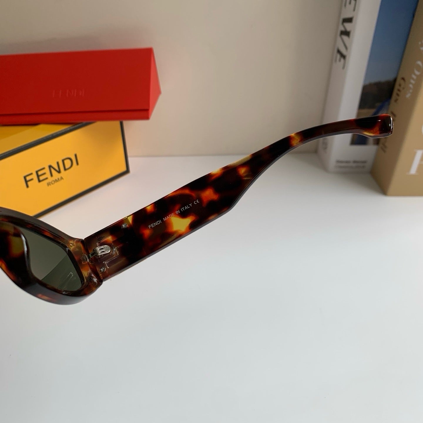 Fendi Fashion Black Lens Sunglasses for Men & Women - detail image 7