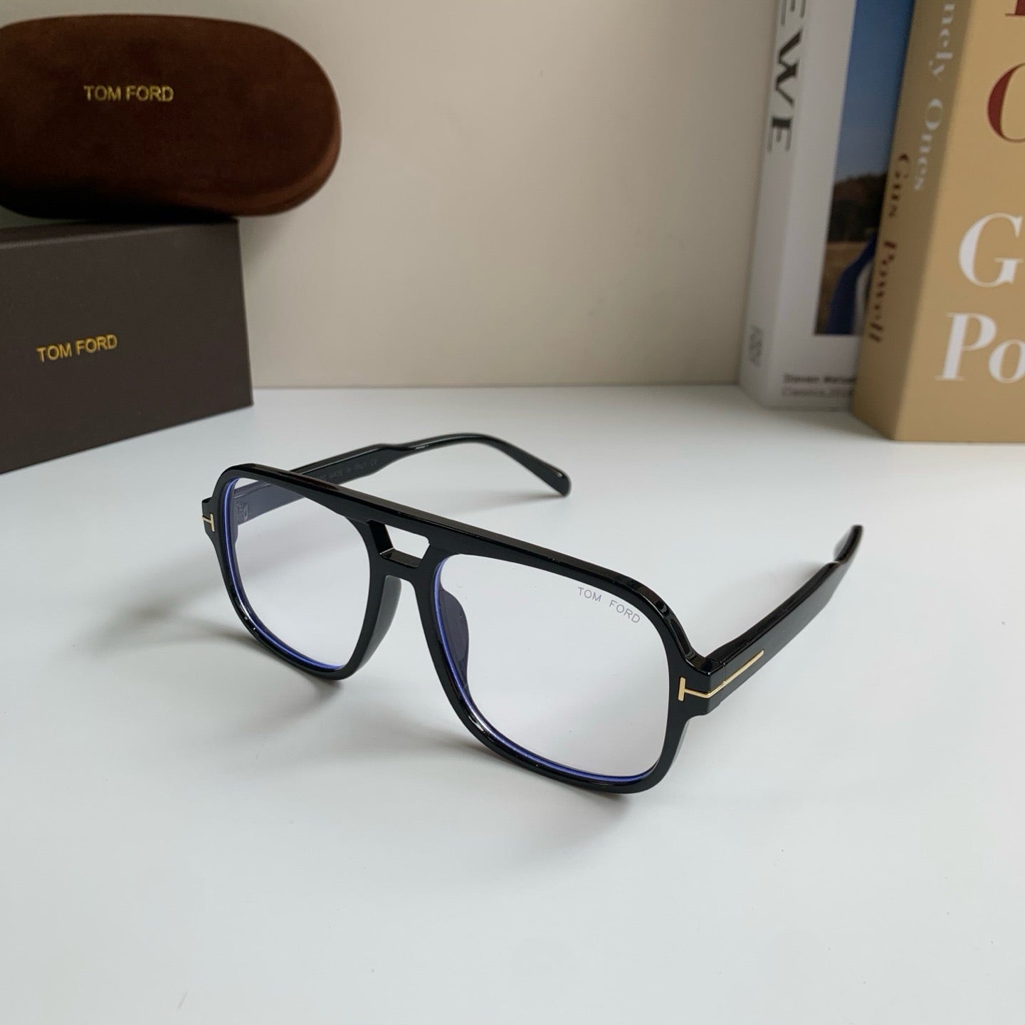 Tom Ford Fashion Silver Lens Sunglasses for Men & Women - 487942 - detail image 2