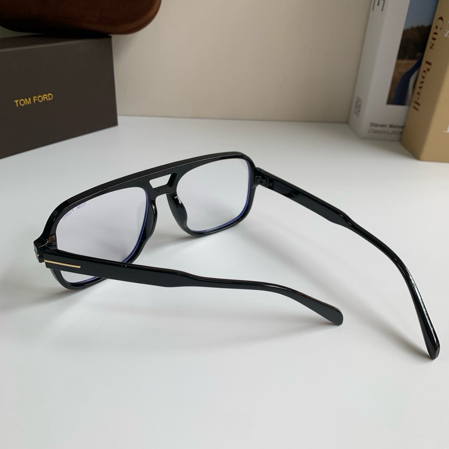 Tom Ford Fashion Silver Lens Sunglasses for Men & Women - 487942 - detail image 8