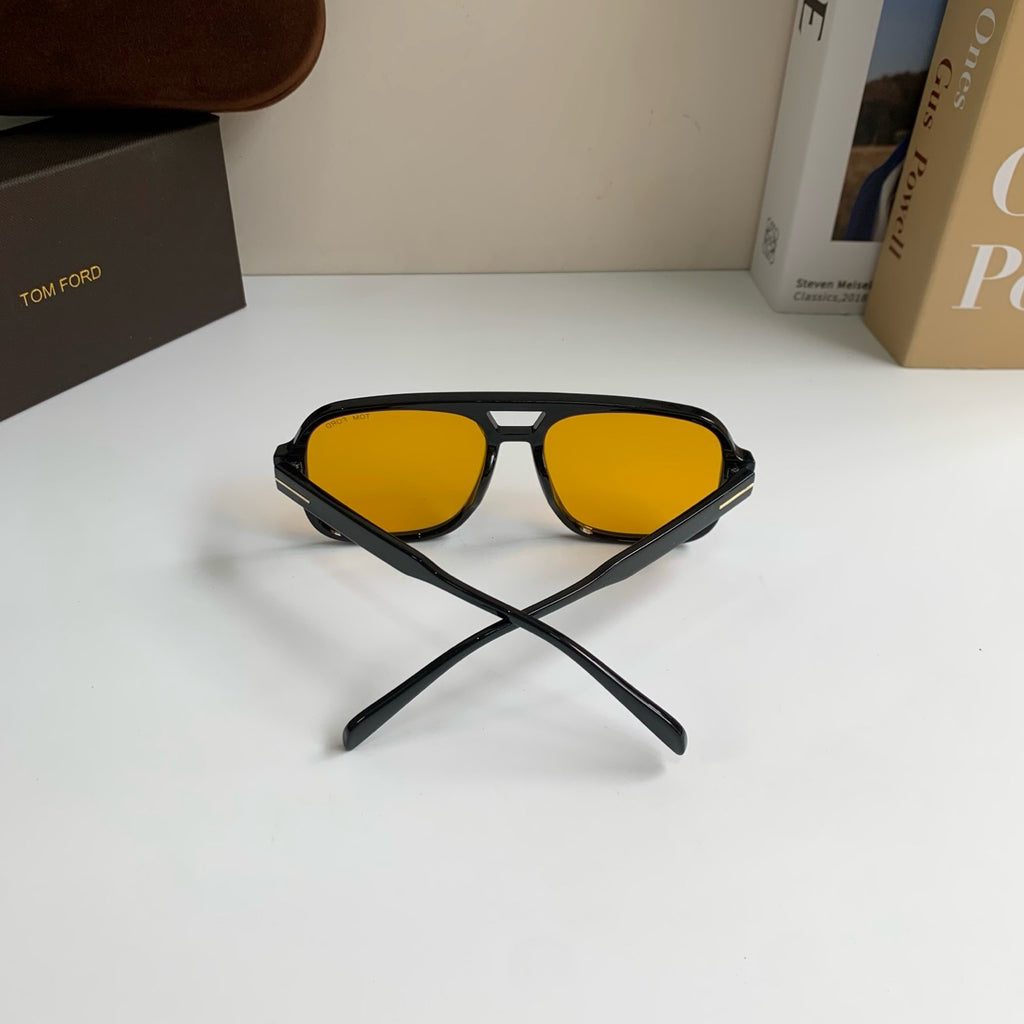 Tom Ford Fashion Orange Lens Sunglasses for Men & Women - detail image 6