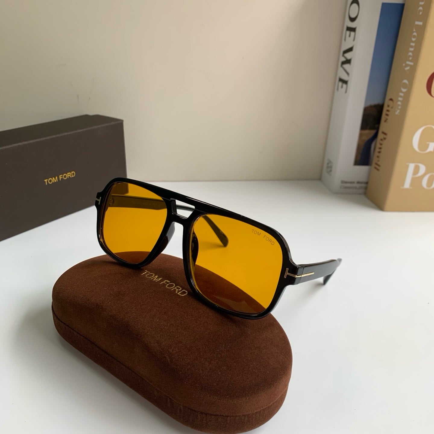 Tom Ford Fashion Orange Lens Sunglasses for Men & Women - detail image 4